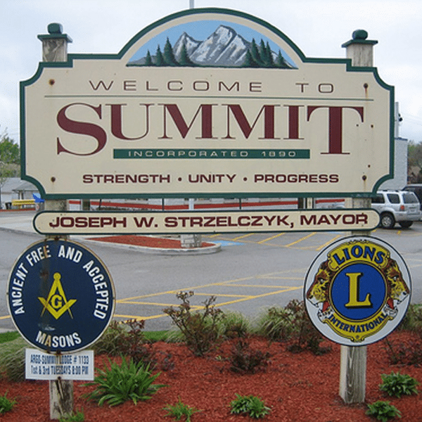 Summit Village Sign - Photo Credit: Teamsters Local 700